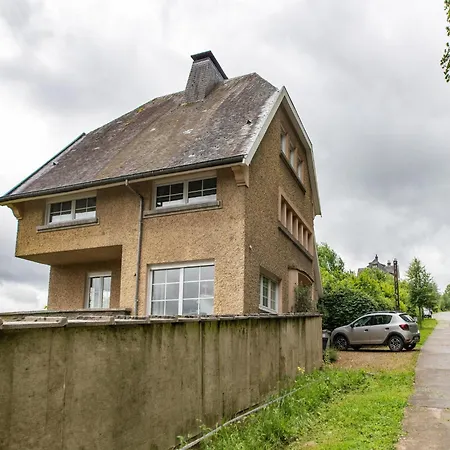 Peaceful House With View Of The Castle Bouillon